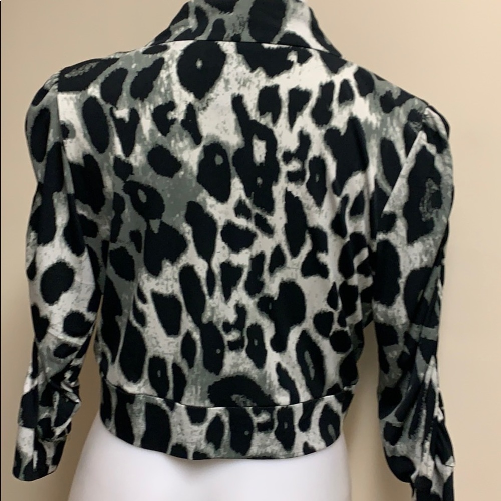 Jacket - Picture 5 of 5